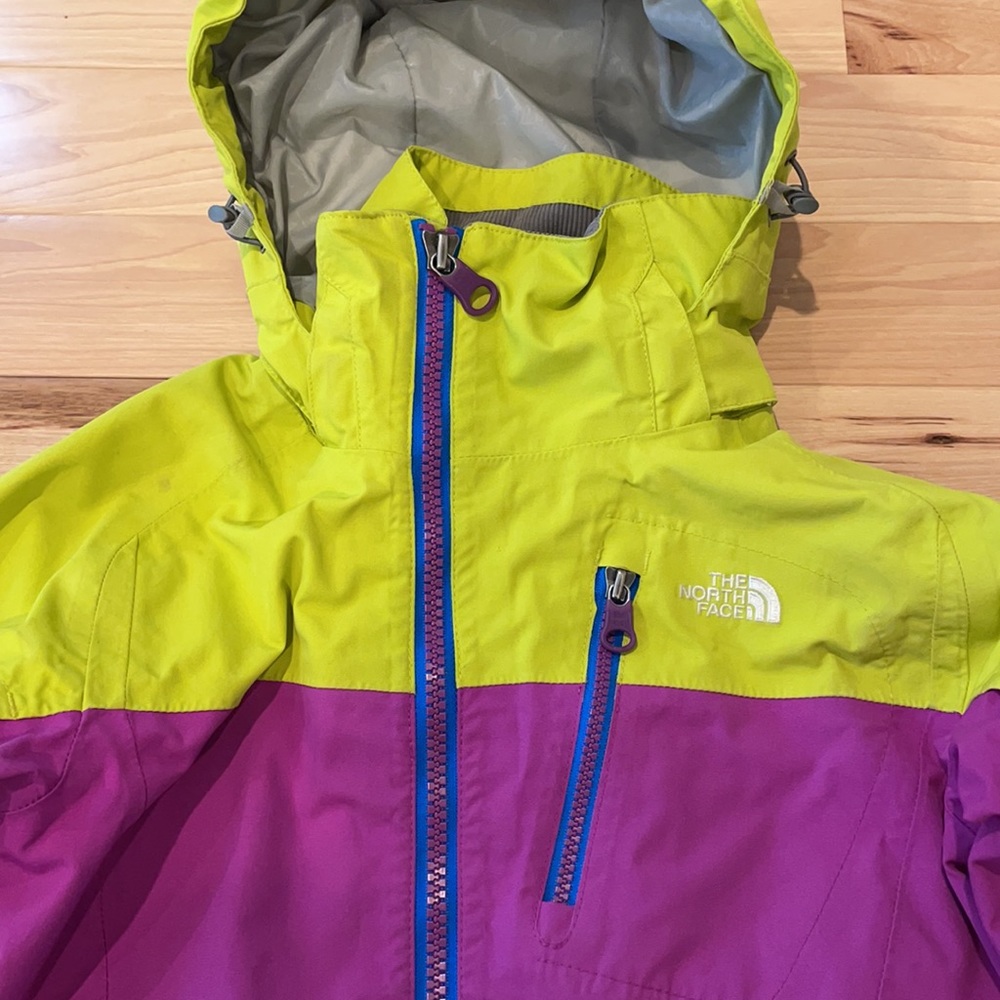 The North Face Cryptic Jacket Winter Coat - Picture 2 of 12